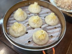 纯蟹黄蟹粉小笼包-蟹上黄·蟹黄面·江南糖水(人民广场店)