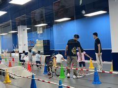 -八爪矩阵极限运动馆·儿童平衡车·感统训练(南海子公园校区)