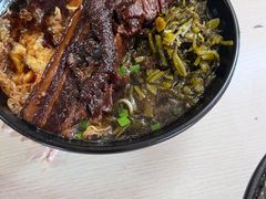 -小龙大肉面馆