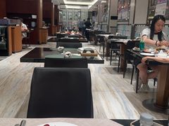 -东方红海鲜百汇(国际大厦店)