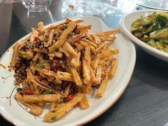 -小四川美食馆(幸福路店)