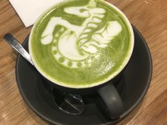 抹茶拿铁-Calia