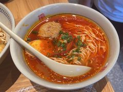 -呼啦面馆·头牌豌杂面(珠江国际B区店)