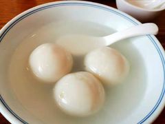 招牌团子-翠山·映月湖景餐厅(映月湖公园店)