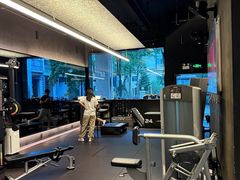 -TOP健身私教工作室(侨香店)