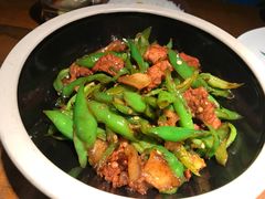 -洞庭土菜小炒馆(易发广场店)