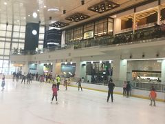 -冰纷万象滑冰场(深圳万象城店)