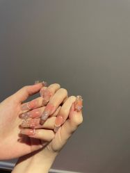 -HUII NAIL绘京美甲美睫会馆