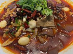 -川流不息·地道川菜·小龙虾(松东路店)