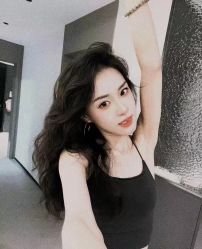 -丝语萱形象