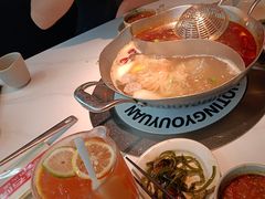 -左庭右院鲜牛肉火锅(金山万达店)