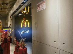 -麦当劳(中山公园龙之梦店)