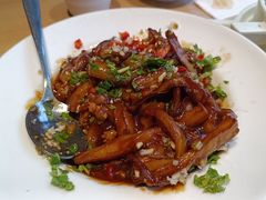 -关东小磨东北菜(上海长风大悦城店)