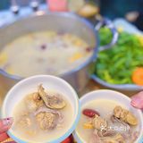 咕嘟嘟开吃正‮打宗‬边炉！一连喝了三碗~！