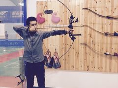 -佰德观岚记羽毛球馆