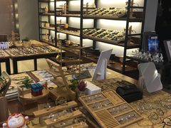 -肆兮眼镜·蔡司·徕卡战略合作店(大坪店)