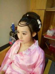 -盘子女人坊古装写真摄影(厦门总店)