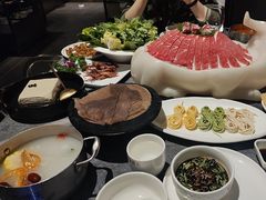 -德天肥牛海鲜火锅(城西银泰店)