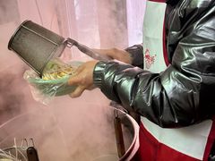 -老邮差酸辣粉麻辣烫(步行街店)