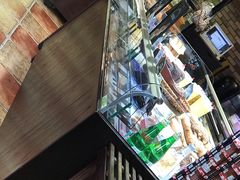 零售区-红跑车(朝晖店)