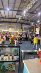 -趣玩空间蹦床乐园(临平旗舰店)