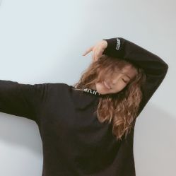 点击看大图 -丝语萱形象