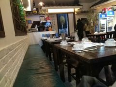 大堂-亮亮烧烤(万松园店)