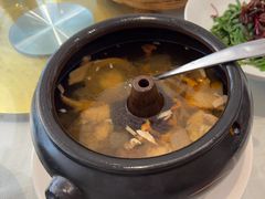 原味汽锅鸡-云腾食府·云南菜
