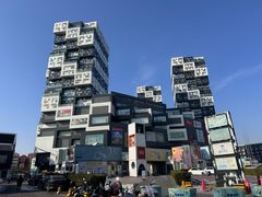 -资和信百货商场