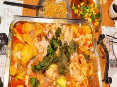 -后街佬·炭火鲜鱼杂(33小镇店)