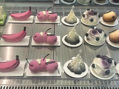 -好利来(上海虹桥新天地Lab主题店)