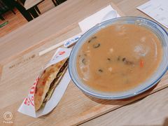 -驴世家驴肉火烧·凉皮·胡辣汤(首经贸店)