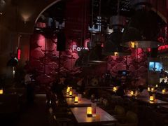 -FOUR PLAY BAR