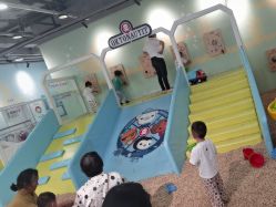 -万达宝贝王(上海浦江店)