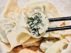 荠菜肉馅拌馄饨-潘国仙耳光馄饨(黄家阙路店)