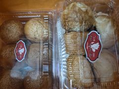 -白玉兰食品甜凤店(合生汇店)