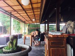 -Pundi Pundi Restaurant