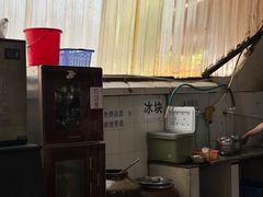 -正宗杨记普洱酸醋米线(总店)