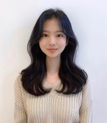 -变画·发型STUDIO
