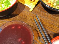 -爆炸头阿姨小四川正宗川味小吃(无任何分店)