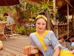 -乌托邦酒吧和餐厅