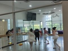 -刘诗昆艺术学校(一品天下校区)
