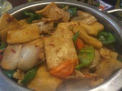 -东北人家铁锅炖(鞍山路店)