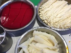 -憨铁匠老火锅(龙岗万科里店)