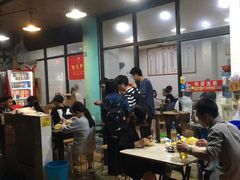 大堂-凡老头米线砂锅(古荡新村西粮站)