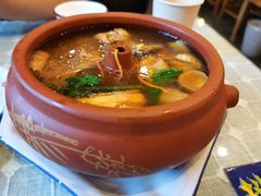 -小厨子私房菜·云南美食店