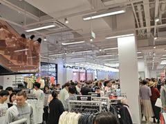 -NIKE上海青浦换季优惠店