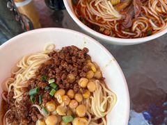 -八一路好吃街(雨田商务大厦店)