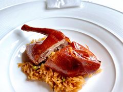 乳鸽糯米饭-三号黄浦会Canton Table