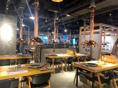 大堂-喜来稀肉(北外滩白玉兰广场店)